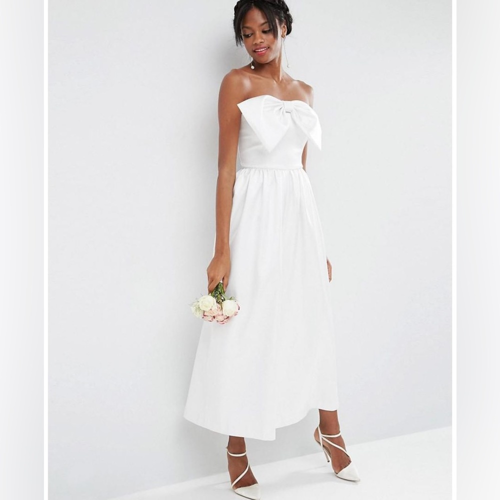 Women's White Bridal Jumpsuit In Bonded Satin With Bow Detail